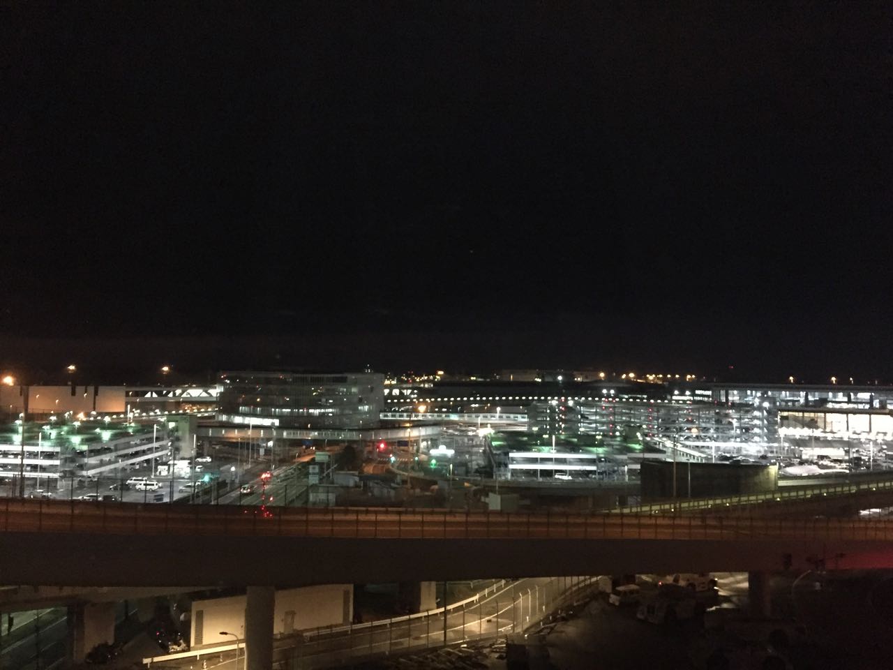 成田空港の夜景